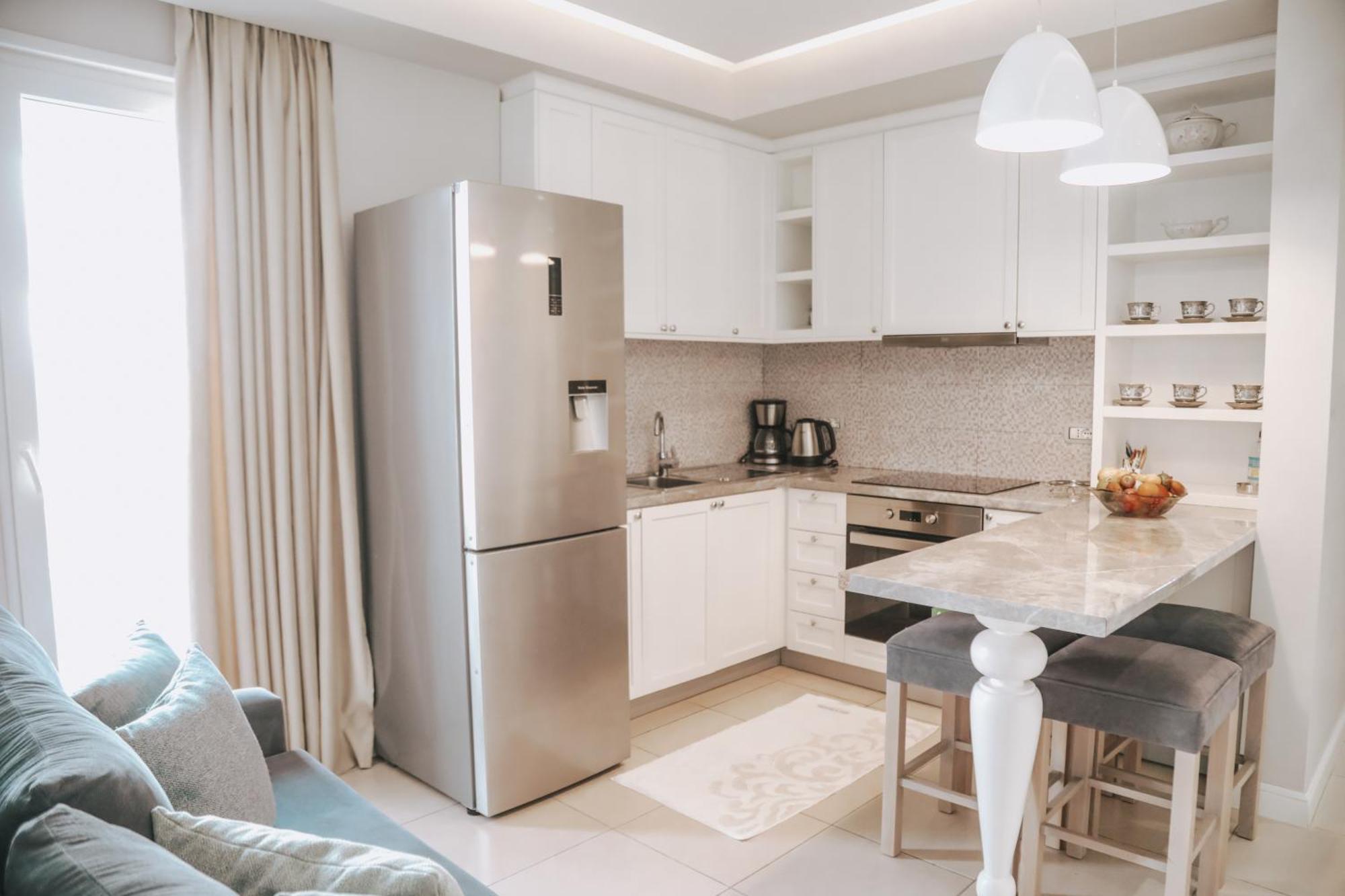 Limani Deluxe Apartments Sarandë エクステリア 写真