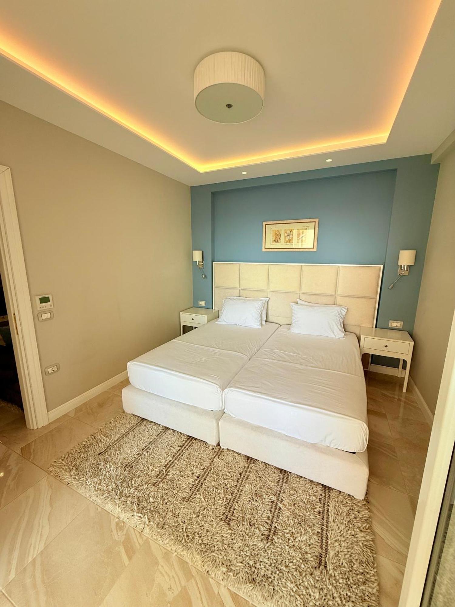 Limani Deluxe Apartments Sarandë エクステリア 写真