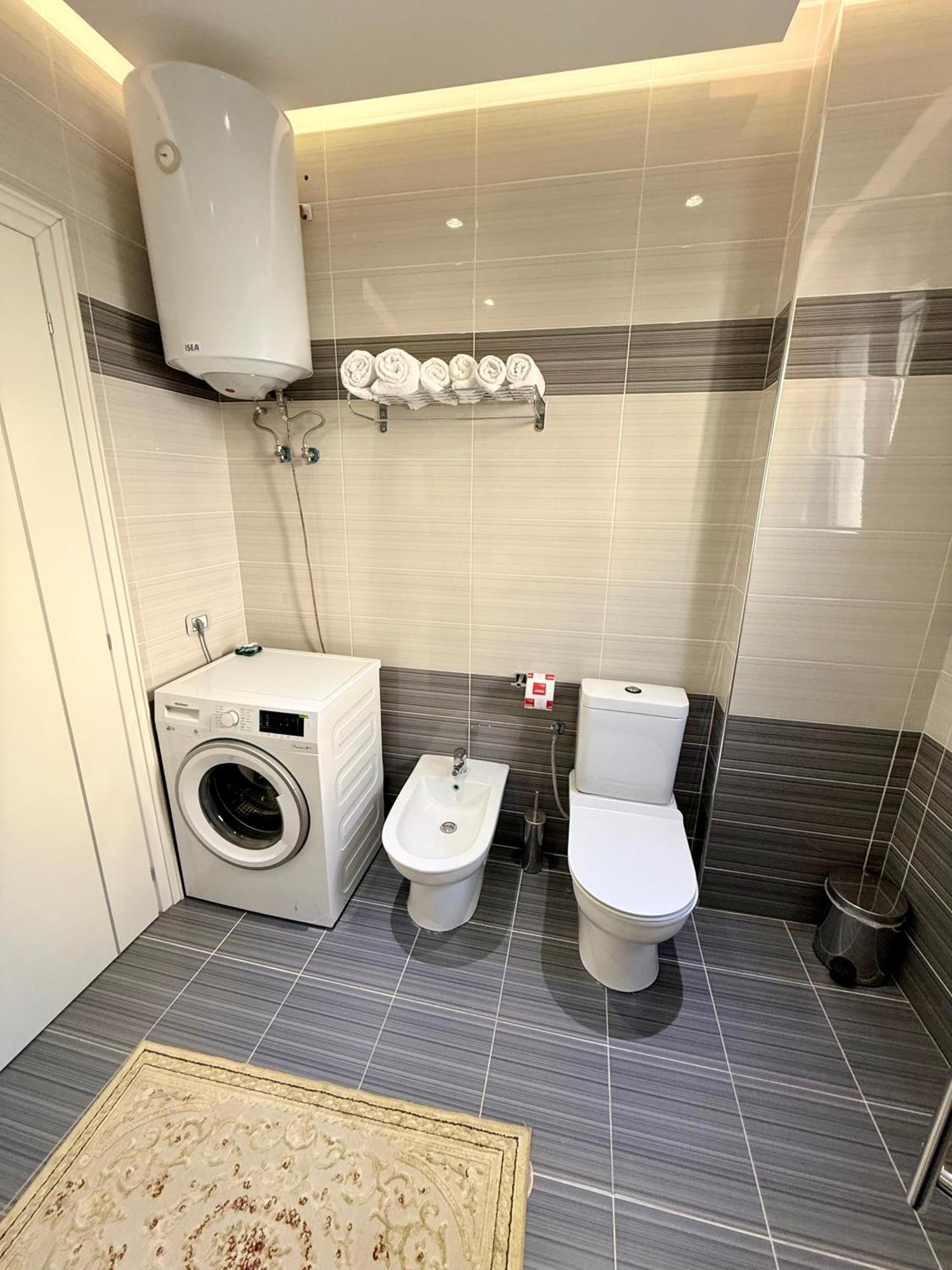 Limani Deluxe Apartments Sarandë エクステリア 写真